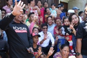 Waooowww, Antusias Rakyat Makassar “4ppakabaji” Bersama IYL