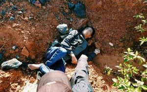 Yang Terbaring di Pinggir Jalan itu Ternyata Mayat