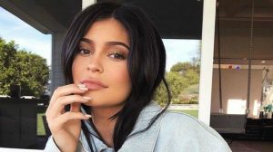 Lahirkan Putri Pertama, Kylie Jenner Ungkap Alasan Mengapa Rahasiakan Kehamilan