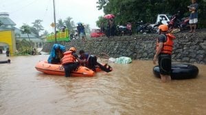 Hendak Selamatkan Ternaknya dari Banjir, Pria Ini Malah Hanyut