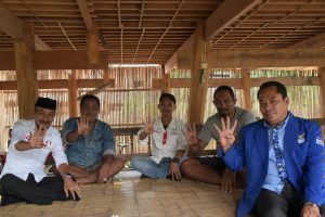 Pendukung Dua Kandidat Bupati di Sidrap Bergantian Jamu Cakka