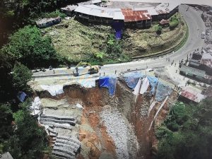 Kementerian PUPR Langsung Tangani Longsor di Puncak Pass
