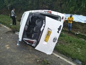Lagi, Kecelakaan di Tanjakan Emen, 16 Orang Terluka