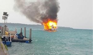 Kapal Wisata Terbakar, Pemiliknya Rugi Rp1,5 Miliar