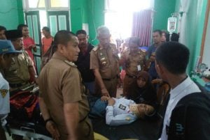 Bus Sekolah Tabrak Pohon, 23 Pelajar Kritis