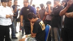 Melawan, Dua Pebisnis Narkoba di Makassar Dilumpuhkan