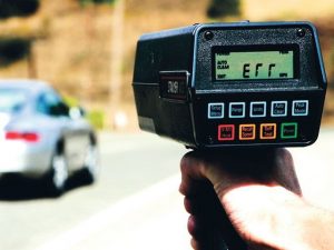Polisi di Bontang Mulai Pakai “Speed Gun” Tindak Pembalap Jalanan