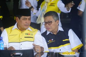 Awali Kampanye di Parepare, NH Ngobrol dengan Taufan Pawe di Warkop