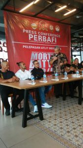 Mantan Menpora Lepas Atlet Perbafi Ikut Kejuaraan WFF di Singapura