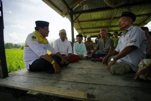 Cara “Merakyat” NH Tampung Keluhan Petani Luwu Utara