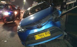 Tiang Listrik Kembali Jadi “Korban” Laka Tunggal