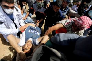 Liput Bentrokan, Seorang Wartawan Tewas Ditembak Tentara Israel