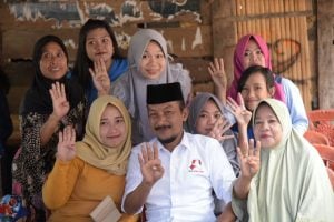 Inilah Cakka, Dari Bercengkrama di Pangkalan Ojek hingga Berorasi di Kolong Rumah