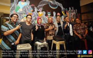 Tulis Status “Azan Tidak Suci”, Ade Armando Dipolisikan