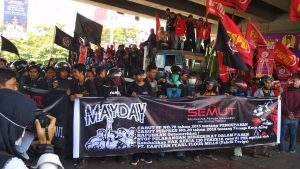 5000 Prajurit TNI-Polri Jaga Aksi Mau Day di Fly Over Makassar