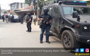Densus 88 Temukan Buku Pedoman Terorisme di Tangerang