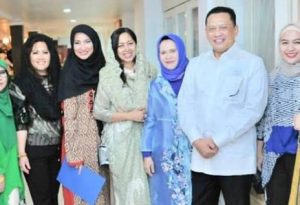 Tiga Hari digelar, Bazar dan Pasar Murah PIA DPR RI Berjalan Meriah
