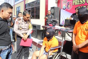 Modus Nagih Iuran Sampah Tapi Ngutil, Honorer Ini Dapat ‘Kado Lebaran’