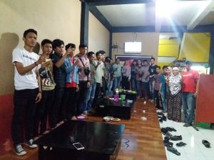 Sambil Diskusi, PAMMASE Sahur Bareng Mahasiswa Wajo di Makassar