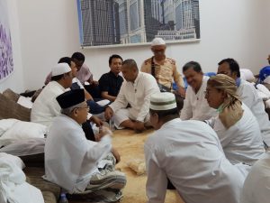 Di Mina, Menteri Amran Ngopi Bareng dengan Kedua Kubu Pilpres