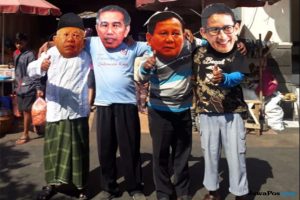 Capres dan Cawapres Mesra di Pasar Gede Solo