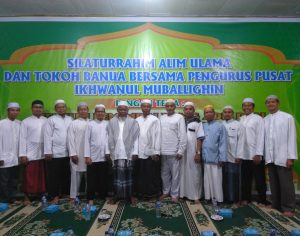 Makin Kuat, Ratusan Ulama Kalimantan Dukung Jokowi-Airlangga