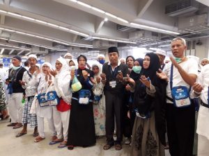 Usai Melontar Jumroh, Kloter 24 UPG Galang Dana untuk Lombok, Segini Dana yang Terkumpul