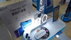 Honor 10, Smartphone Kelas Menengah dengan Tampilan Ala Flagship