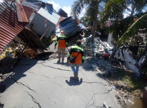 Masuki Hari Ketiga, Korban Gempa Sulteng Alami Krisis Pangan dan Air Bersih