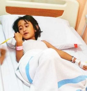 Orang Tua yang Anaknya Lumpuh Akibat Vaksin MR Masih Trauma
