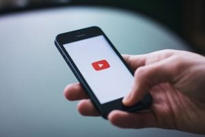 September, Google Bakal Hapus Fitur Pesan YouTube