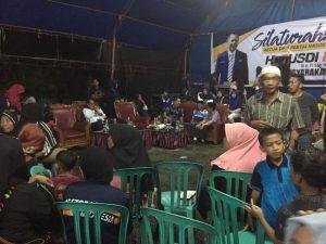 Meski Palopo Hujan, Ratusan Warga Antusias Bertemu RMS.