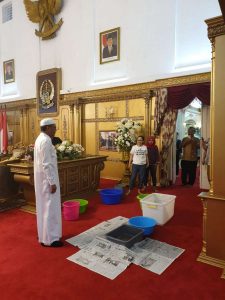 Hujan Guyur Makassar, Atap Rujab Gubernur Bocor