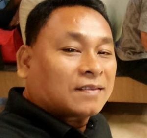 Dituding Backup Pembagian Rastra, Kades Toddotoa Ancam Polisikan Nurlina Cs