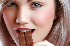 Ingin Membuat Pikiran Menjadi Lebih Seksi dan Menggairahkan, Konsumsi Makanan Ini Usai Salat Tarawih