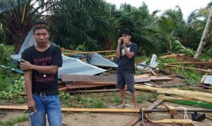 Angin Kencang Landa Lutim, Tiga Rumah Ambruk