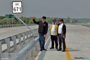 Jokowi Pamer Sukses Bangun Tol Capai 1.900 Km, Nicho Silalahi: Digunakan Harus Bayar, Anda Sehat Pak?