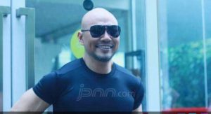 Deddy Corbuzier Tolak Banyak Tawaran Umrah Gratis