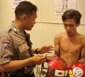Kepergok Curi Helm di Mall, Seorang Remaja Diamankan Polisi