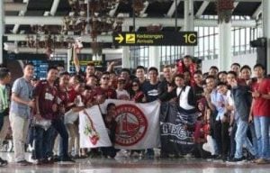 Suporter PSM Makassar Sambut Pemain di Bandara Soekarno Hatta