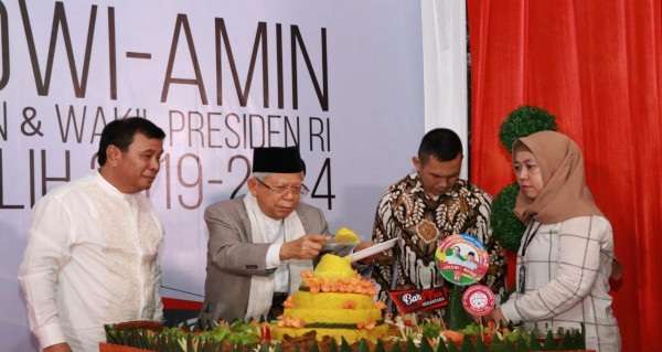 Banus Rayakan Kemenangan Jokowi-Ma’ruf Bersama Anak Yatim