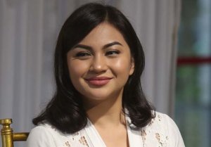 Ariel Tatum Pernah Iris Paha Pakai Pisau Cutter