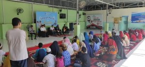 Sunatan Massal, SMPIT Nurul Fikri Gandeng BSMI Bantu Warga