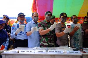 Kejari Musnahkan Ribuan Detonator, Dirut Semen Tonasa Ikut Serta