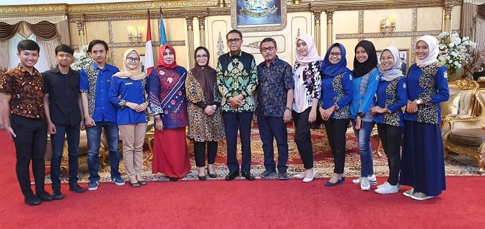 UKM Tari Unhas Tampilkan 13 Penari di Italia