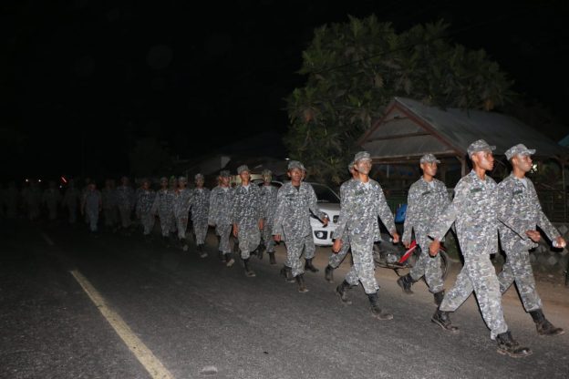 282 Catar Poltekpel Barombong Long March 25 Kilometer