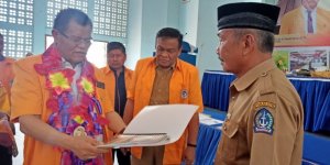 Bupati Fashar Apresiasi KKN Keaksaraan UNM di Bone