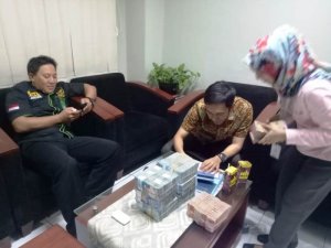 Dugaan Gratifikasi Oknum Hakim PN Watampone Dilaporkan ke Komisi Yudisial