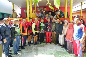 Gunakan Jet Ski Bersama Forkopimda, Gubernur NA Dengarkan Keluhan Warga Pulau