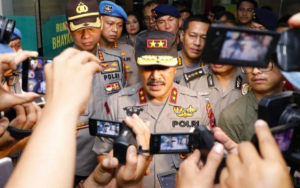 Tangkap Sekelompok Terduga Teroris, Anggota Densus 88 Kena Tusuk